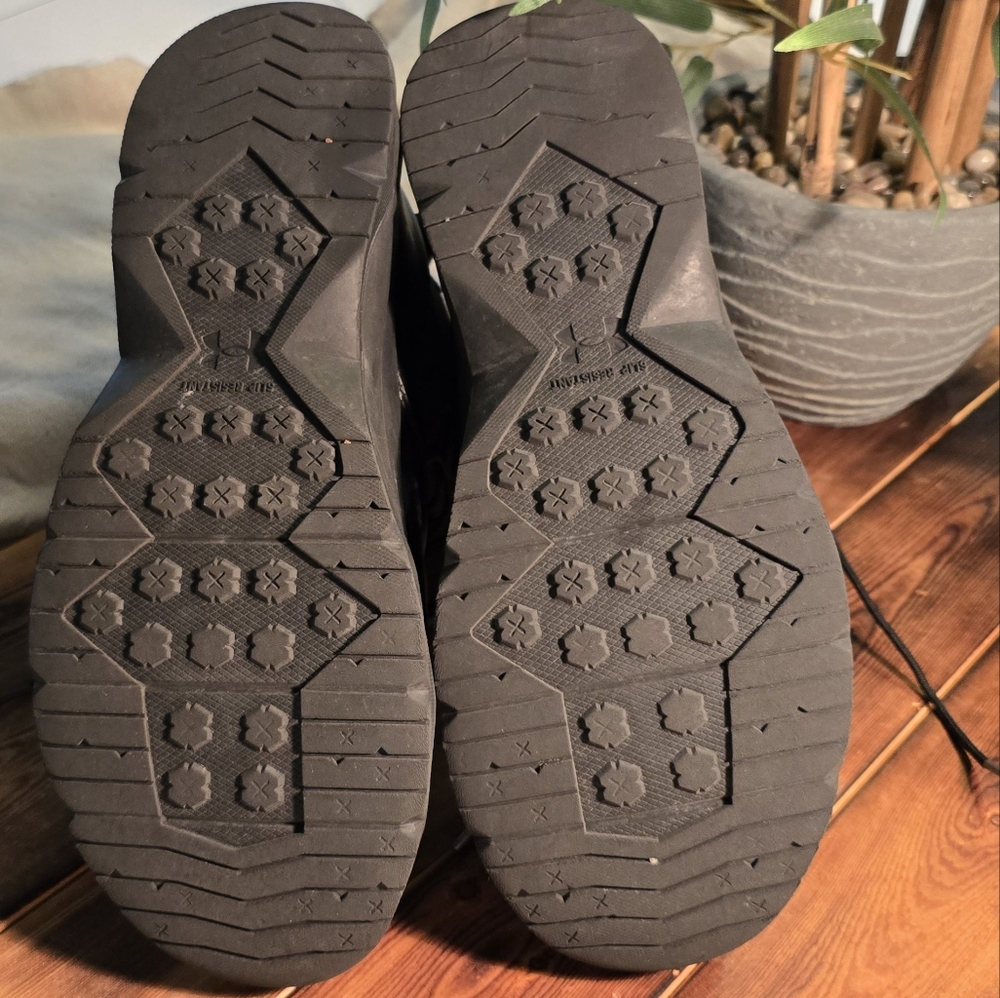 Under Armour Men's Black Tactical Boots - Picture 7 of 9